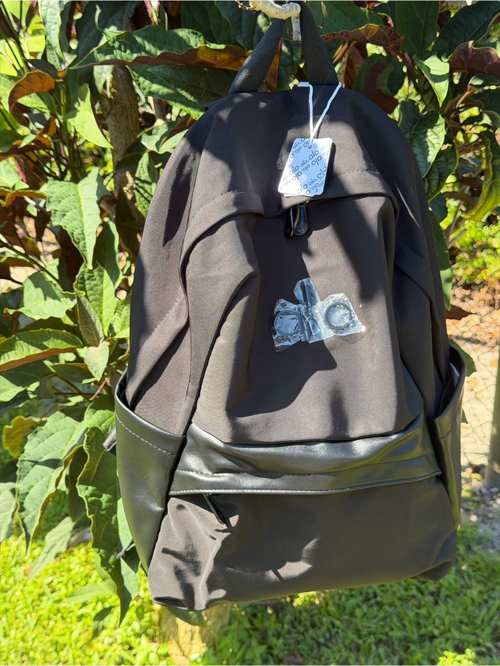ALO Yoga Black Everyday Backpack with Front Zip Pocket - Picture 10 of 15